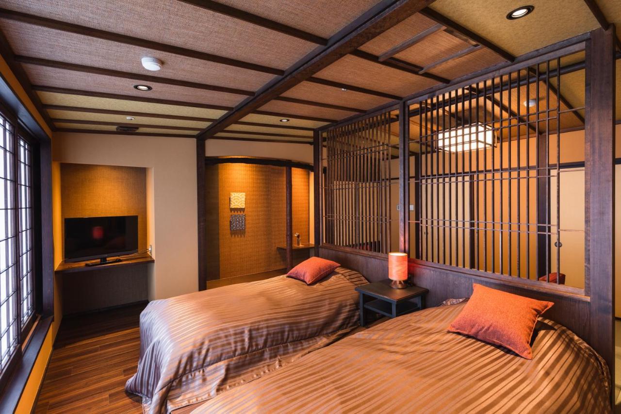 Tsuta Onsen Ryokan Товада Экстерьер фото