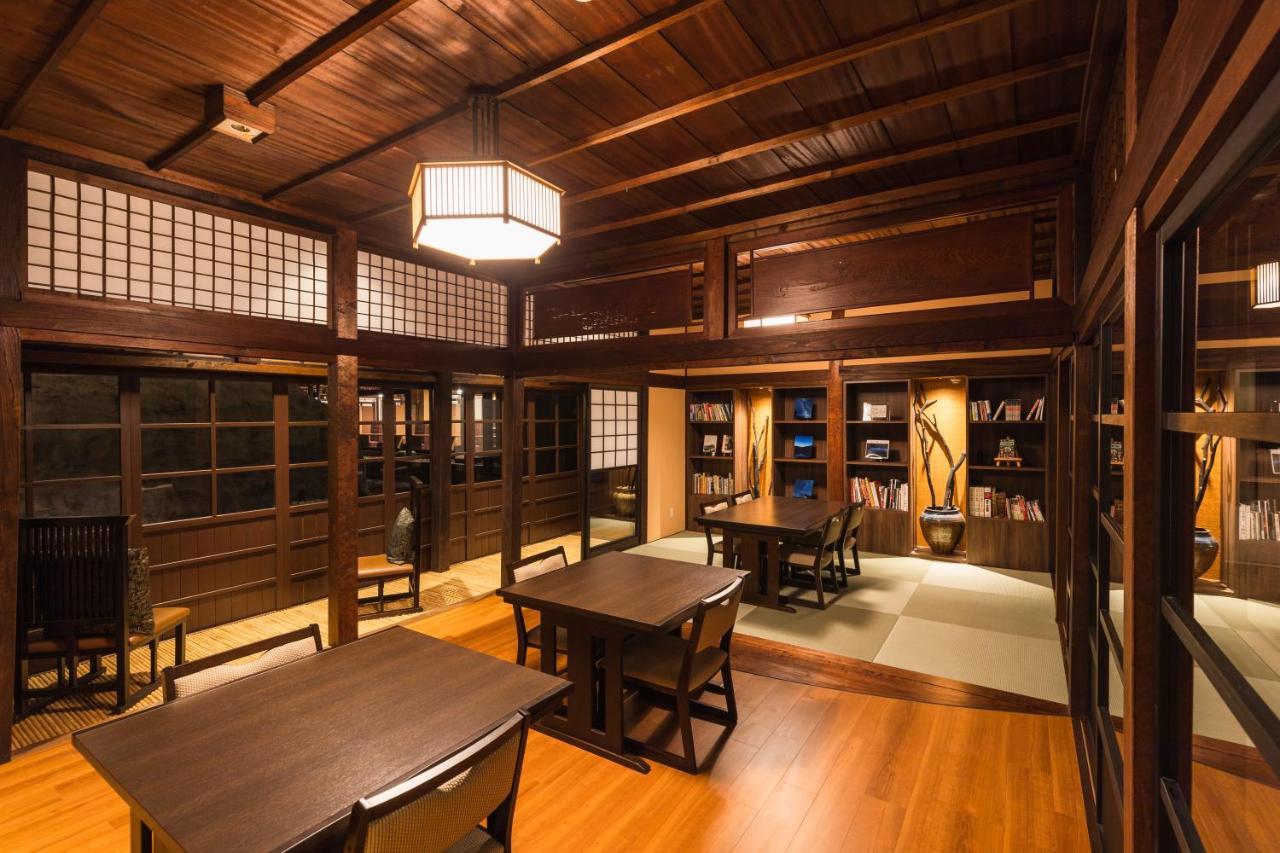 Tsuta Onsen Ryokan Товада Экстерьер фото