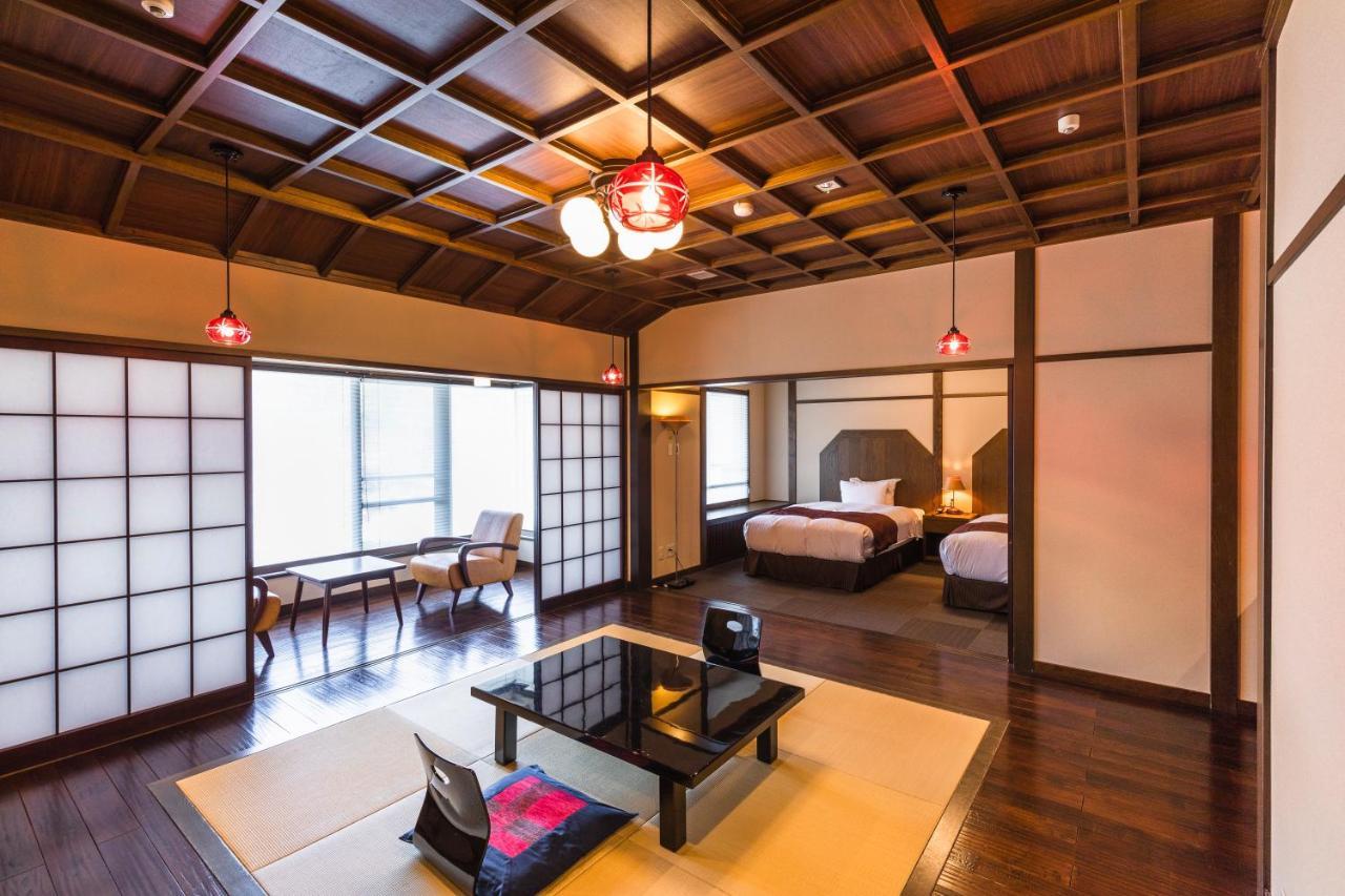 Tsuta Onsen Ryokan Товада Экстерьер фото