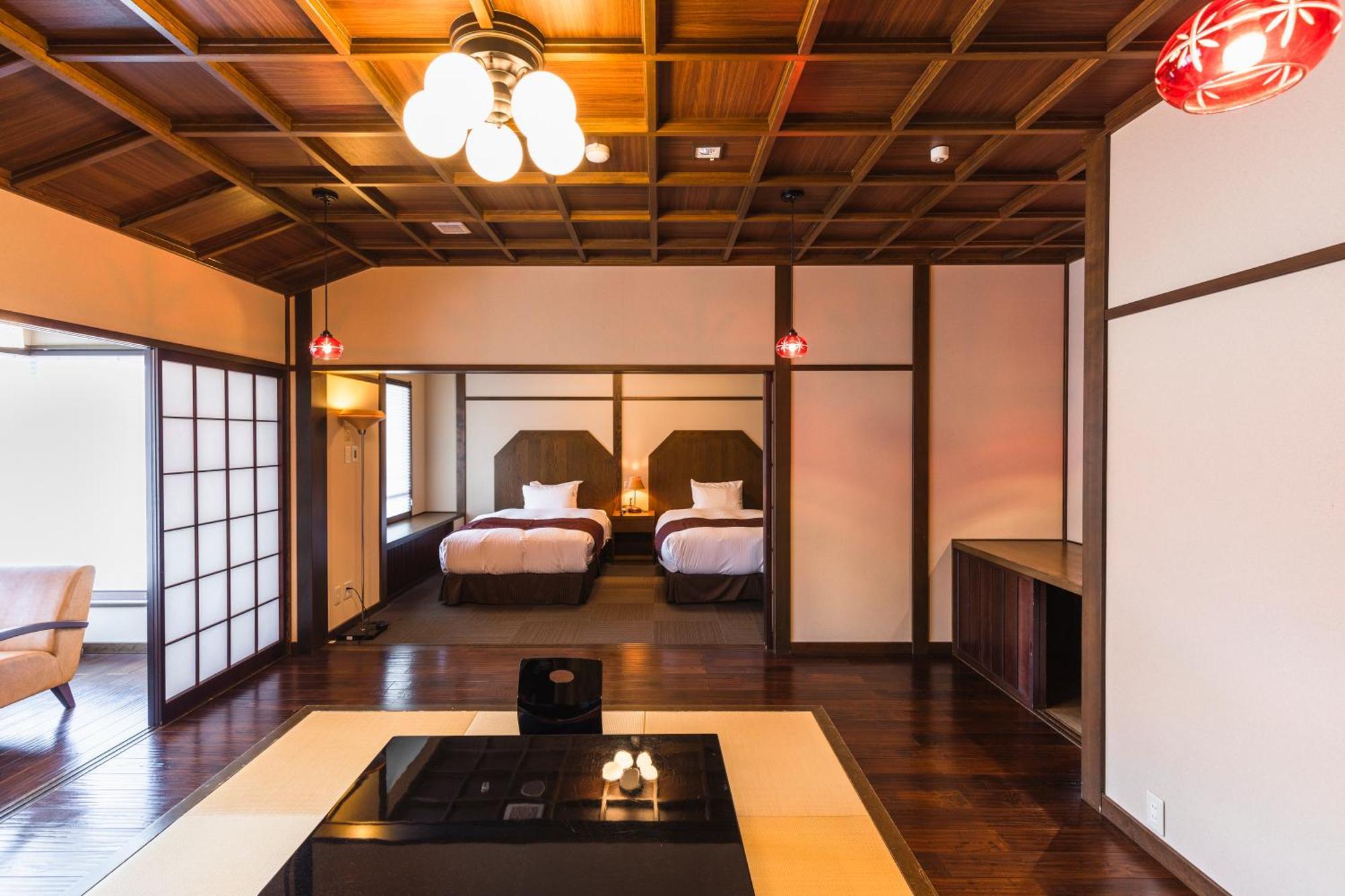 Tsuta Onsen Ryokan Товада Номер фото