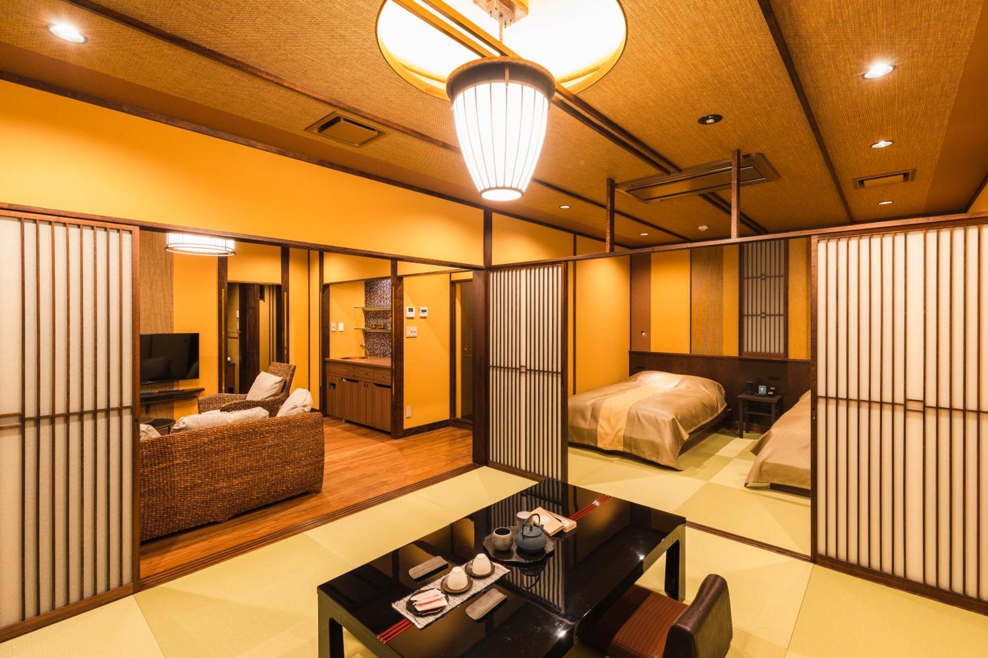 Tsuta Onsen Ryokan Товада Экстерьер фото